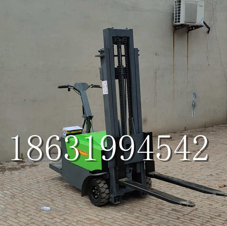百色市优程全电动叉车插腿式堆高车液压装卸车1.5吨升高小型站驾式铲车